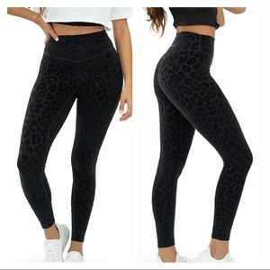 Balance Athletica THE LUX PANT - PANTHER Size Med
